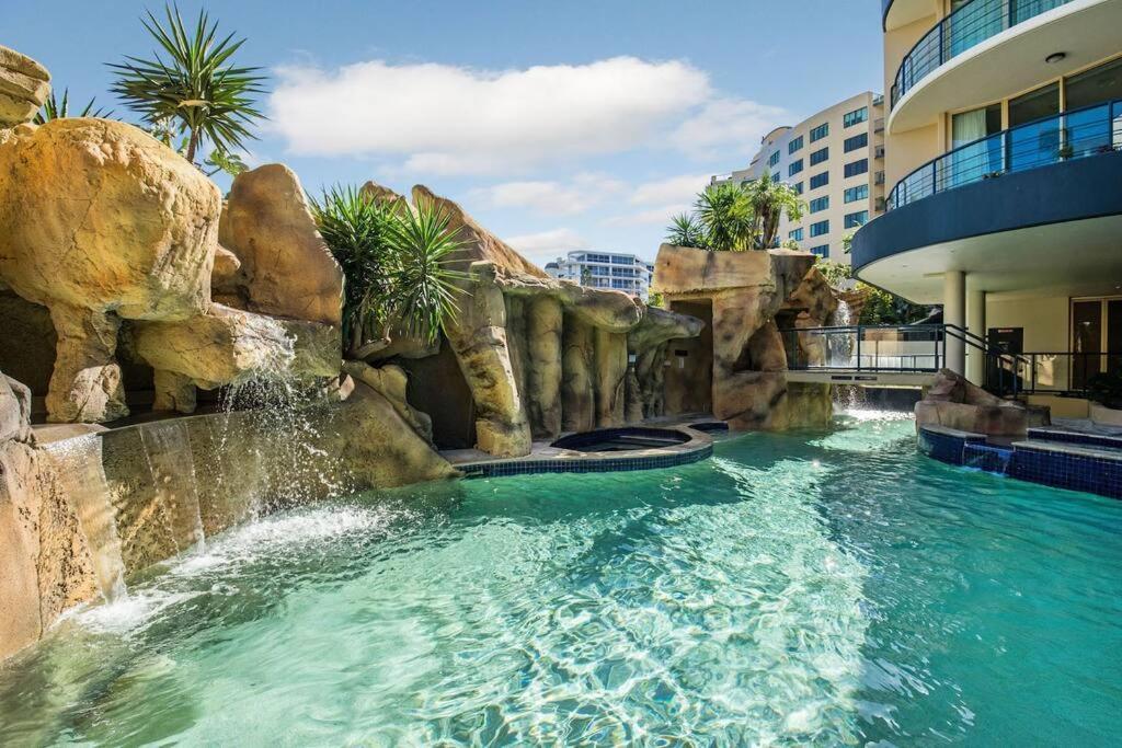 Gem In The Heart Of Mooloolaba - Landmark Resort Экстерьер фото